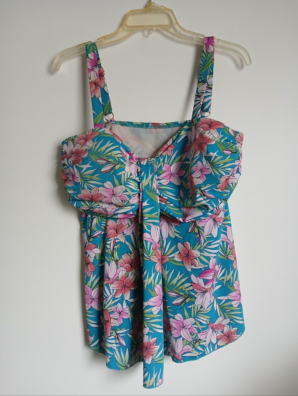 A Shore Fit Swim Top Floral Size 18W Padded